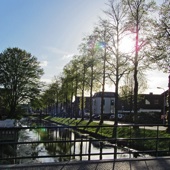 Onderweg naar het station van Leerdam met volle buik van Alexis, waar we vorige keer ook hebben gegeten.